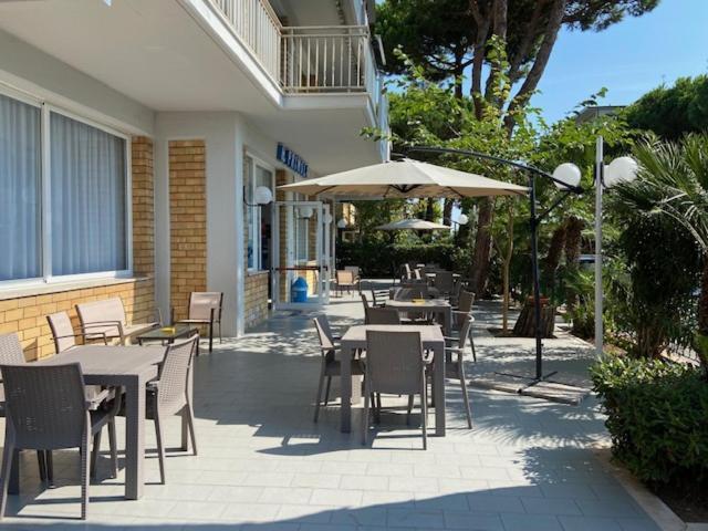 Primula Hotel 2*